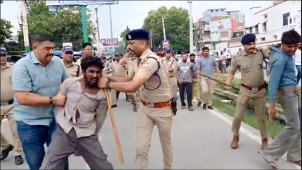 रुद्रपुर में खाकी के शिकंजे से भाग रहे सामूहिक बलात्कार के आरोपियों को जनता ने सिखाया सबक